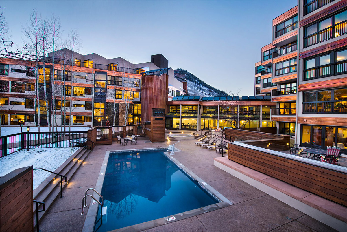 Vail Spa Modern Architecture Pool