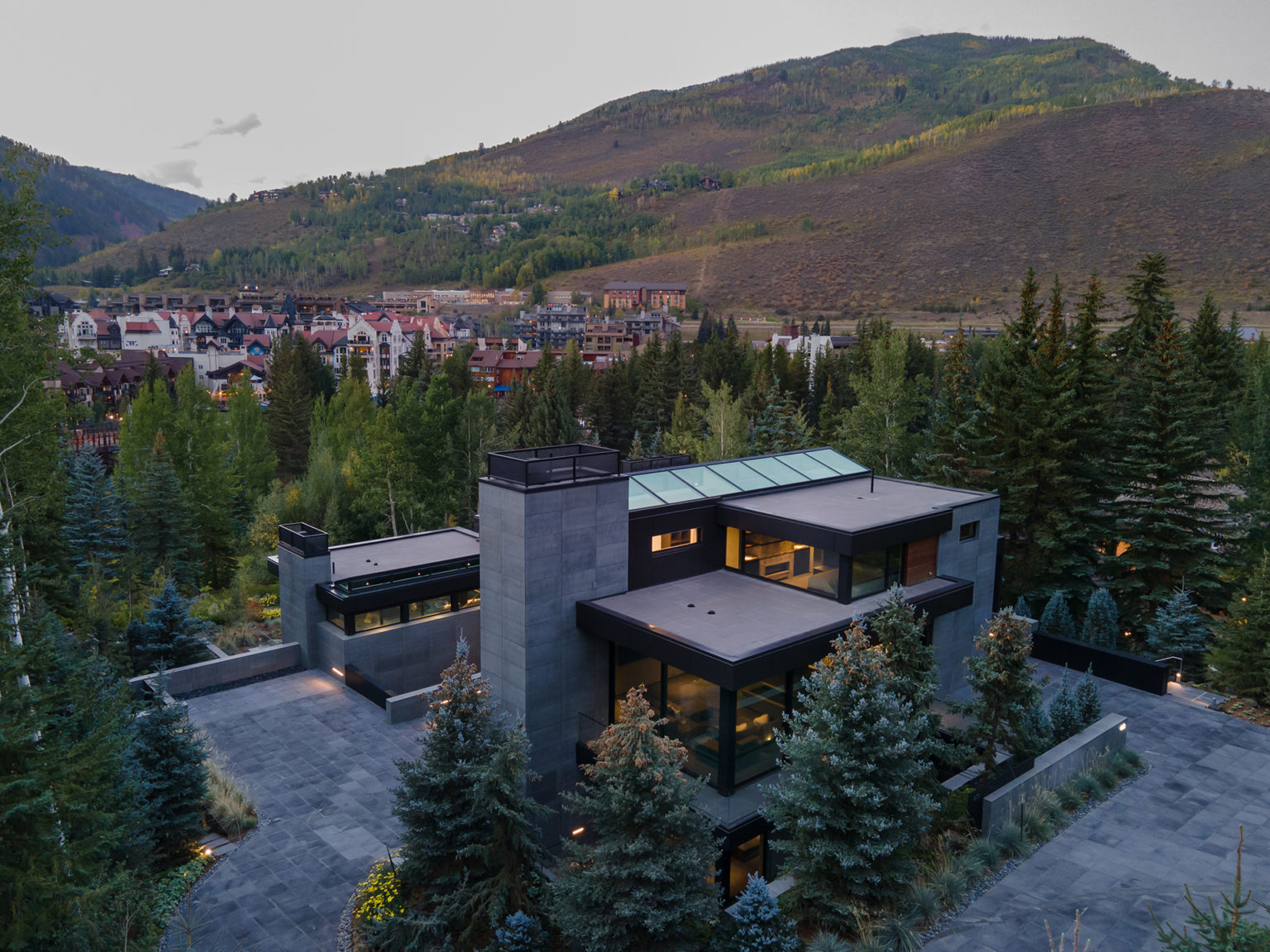 Ski House in Colorado - KH Webb Architects, PC